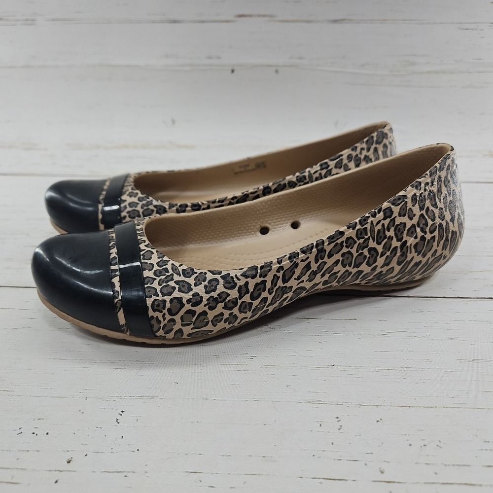 Crocs Leopard Print Ballet Flats Womens 7 Brown Black Cap Toe Slip‎ On 200681